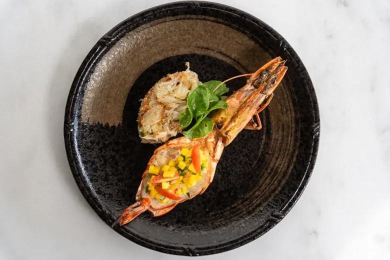 เฉลิมฉลองต้อนรับเทศกาลตรุษจีน ปีกระต่าย 2...