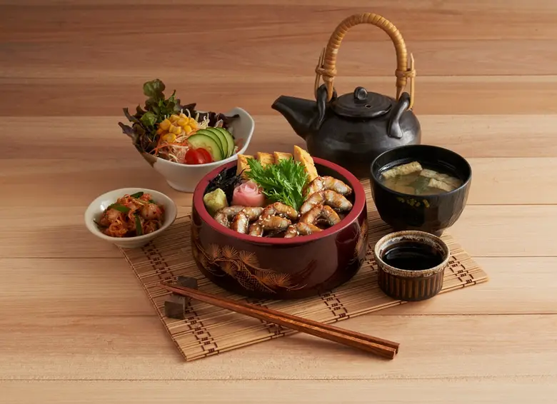 ร้านอาหารญี่ปุ่น "สึโบฮาจิ" พร้อมเสิร์ฟความอร่อยแบบฟินๆ โปรโมชั่นเด็ด "Arigato Setto" เริ่มต้นเพียง 179 บาท