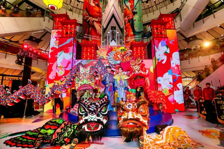 เซ็นทรัลเวิลด์ จัดแสดงงิ้วเต็มรูปแบบครั้งแรก นำ "มีน-ปิง" รับบท 2 ขุนนางหนุ่ม กับรักต้องห้ามสมัยราชวงศ์ชิงใน "centralwOrld The Great Chinese New Year 2023"