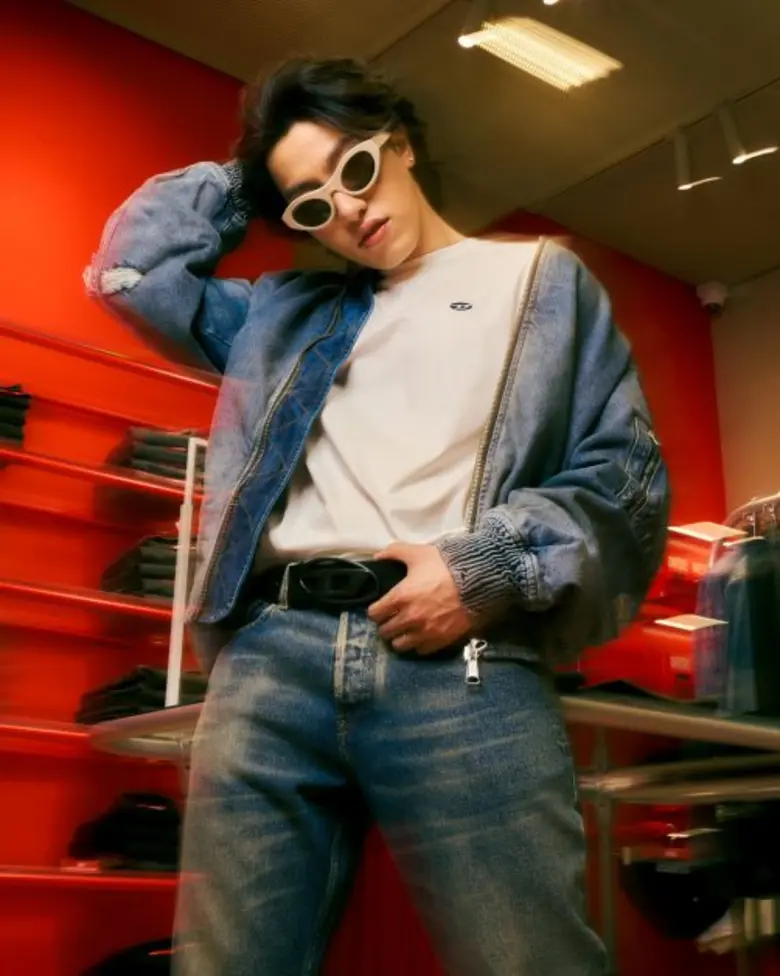 DIESEL เปิดตัวแฟล็กชิปสโตร์ใหม่ล่าสุด! บนชั้น 1 ศูนย์การค้าเซ็นทรัลเวิลด์ชูแนวคิด 'For Successful Living' สะท้อนดีเอ็นเอสุดแกร่ง