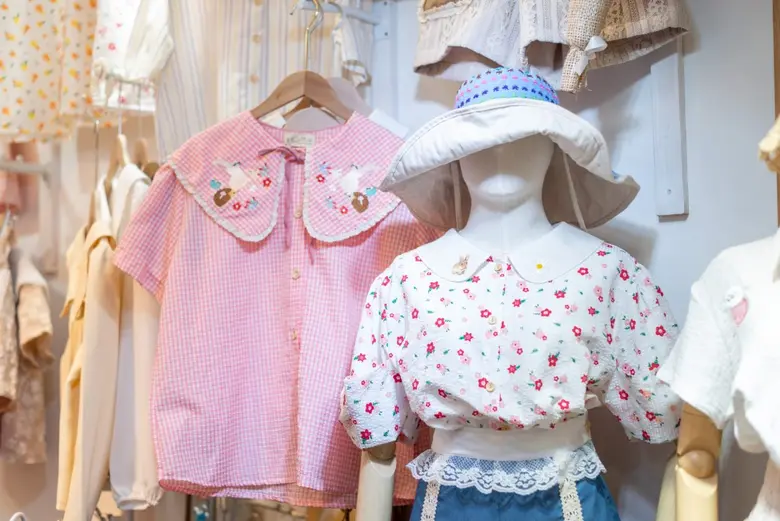 ต้อนรับปีเถาะ! กับเสื้อผ้าแฟชั่นลายกระต่ายสุดคิวท์ ที่ศูนย์การค้าแพลทินัม