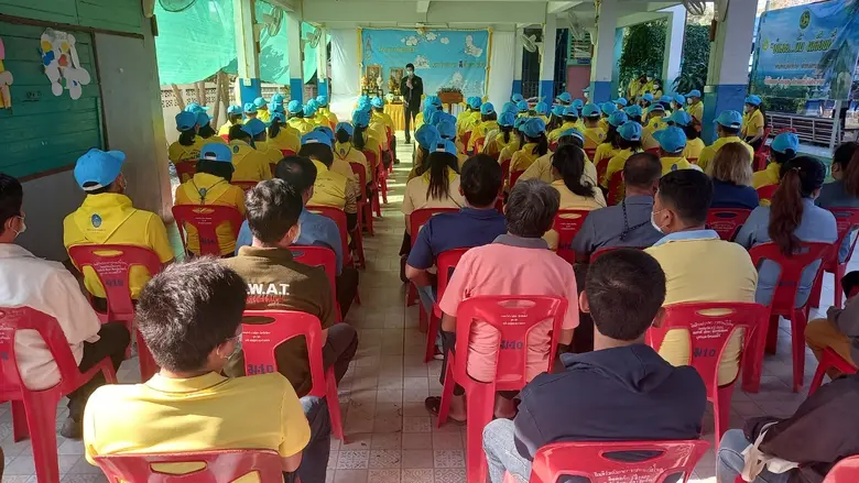 สนพ.น่าน ร่วมกิจกรรมโครงการ ''อำเภอ...ยิ้มเคลื่อนที่''