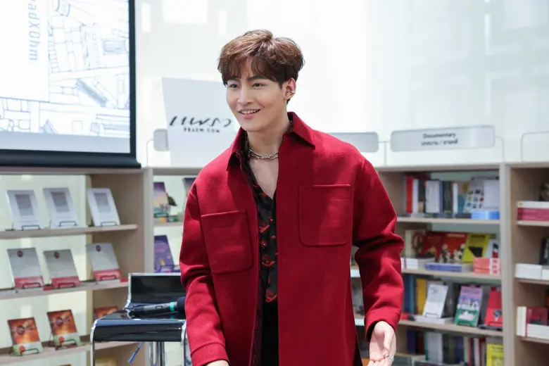 โอห์ม - ฐิติวัฒน์ ชวนอ่านเพื่อการพัฒนาตนเอง ในกิจกรรม "แพรว Meet &amp; Read"