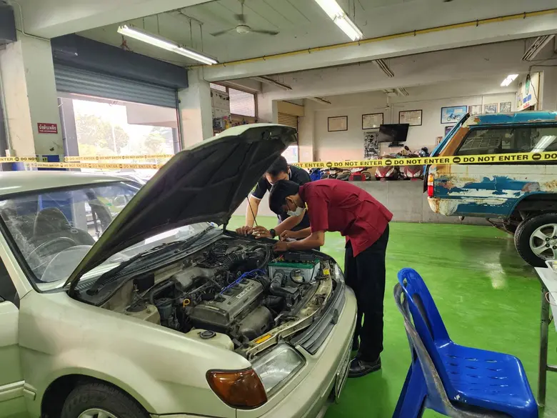 สถาบันพัฒนาฝีมือแรงงาน16 นครปฐม บูรณาการภาคการศึกษา เตรียมความพร้อมแรงงานรุ่นใหม่ เพื่อรองรับมาตรฐานฝีมือแรงงานแห่งชาติ สาขาช่างซ่อมรถยนต์ ระดับ 1