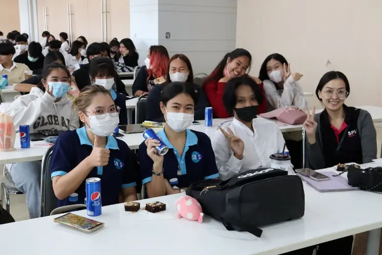 สาขาวิชาการบริหารและการจัดการสมัยใหม่ SBS SPU จัดกิจกรรม "Love &amp; Care. รักและห่วงใย จากใจอาจารย์ที่ปรึกษา"