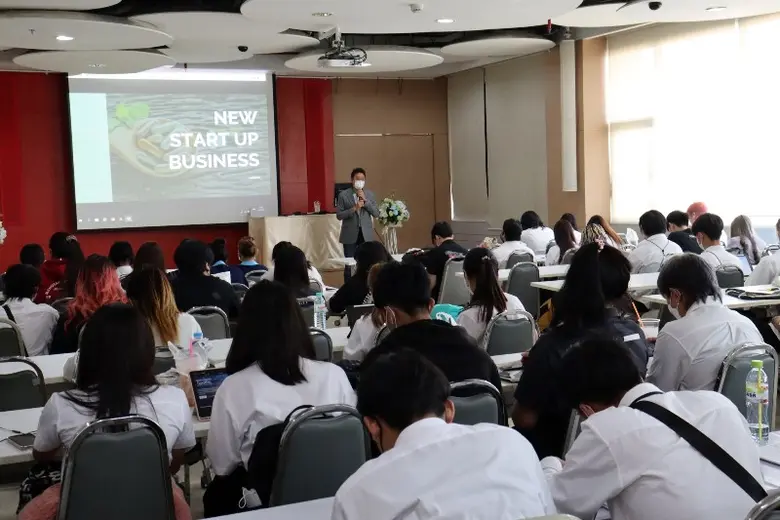 DEK การบริหารและการจัดการสมัยใหม่ SPU เรียนกับตัวจริง ประสบการณ์จริง "Agile"เทคนิคการทำงานขององค์กรยุคใหม่ โดยเจ้าของบริษัท iHerb Group