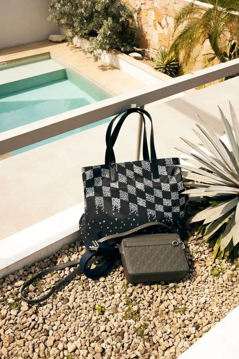 JASPAL MAN เปิดตัวสปริง - ซัมเมอร์ คอลเลกชั่น 2023 อัปเดตแฟชั่น 3 สไตล์ ตามแบบ "นาย-ณภัทร เสียงสมบุญ" สะท้อนลุคของหนุ่มๆ ที่สมาร์ทในทุกโอกาส