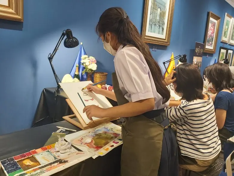 บริษัท ทางด่วนและรถไฟฟ้ากรุงเทพ จำกัด (มห...