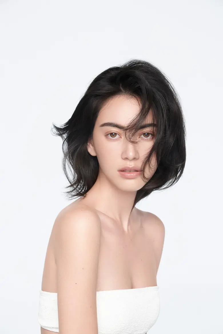 หลังประสบความสำเร็จอย่างท่วมท้น จากซิงเกิ...