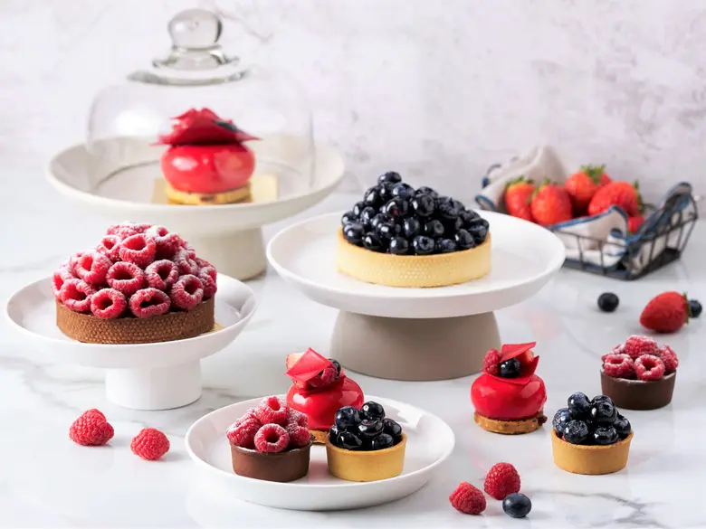 อบอวลกลิ่นอายความรักต้อนรับวันวาเลนไทน์แด่คุณและคนพิเศษ ในหลายมื้ออาหารแสนโรแมนติก ณ โรงแรมแกรนด์ ไฮแอท เอราวัณ กรุงเทพฯ