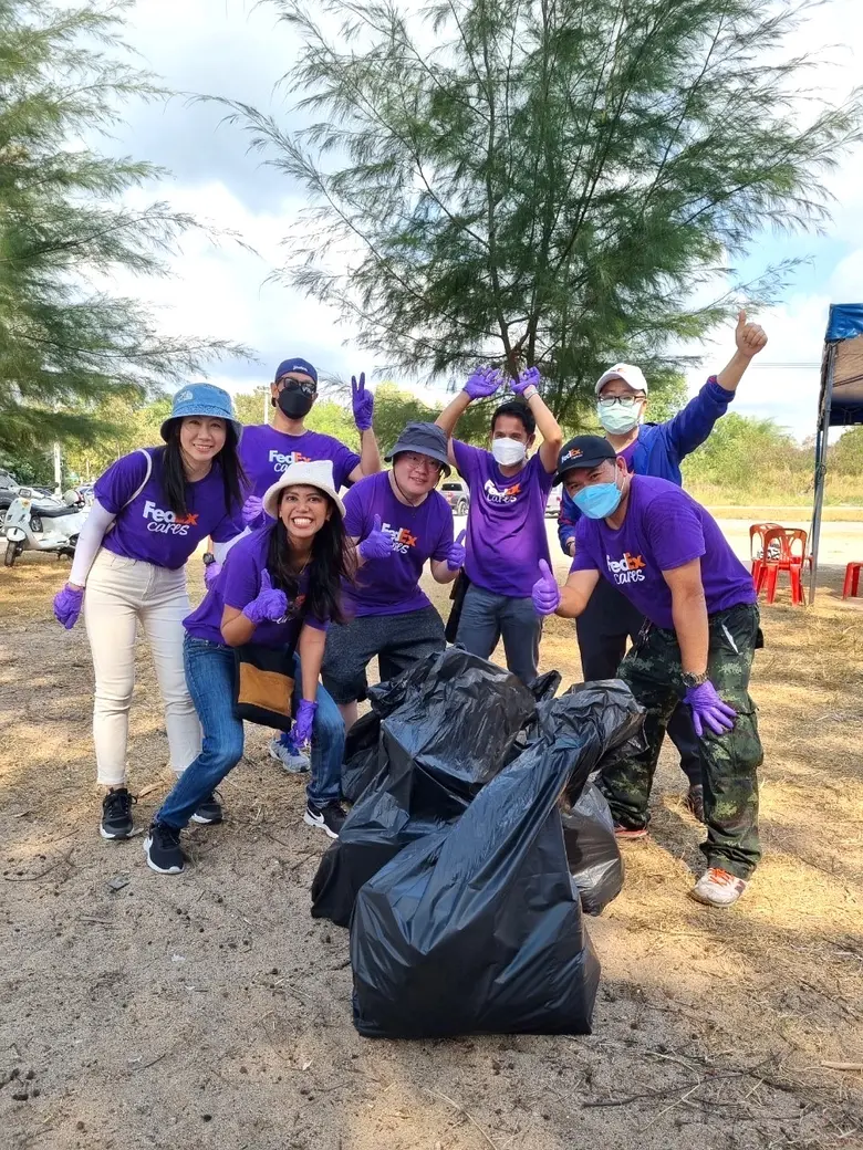 เฟดเอ็กซ์ เอ็กซ์เพรส จัดกิจกรรม "For Sea the Future" ร่วมสร้างจิตสำนึกในการอนุรักษ์ชายฝั่ง พร้อมความมุ่งมั่นในการลดมลพิษทางทะเล