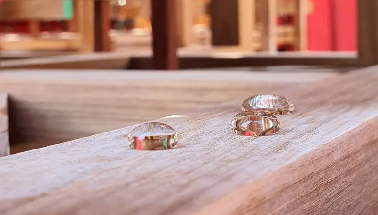 สารเคลือบนาโนโชว์ลายไม้สัก พร้อมกันน้ำ กันฝุ่น สตาร์ตอัปนาโนเทค สวทช. หนุน "งานถนนสายไม้ บางโพ ตำนานที่มีชีวิต BDW2023"