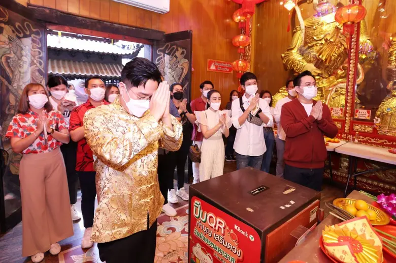 เพาเวอร์บาย จัดเอ็กซ์คลูซีฟทริปขอพรวัดเล่งเน่ยยี่กับ "หมอช้าง" พร้อมแนะวิธีไหว้พระเสริมมงคลอย่างไรให้ถูกต้อง