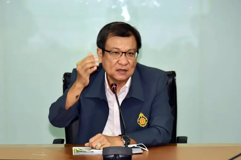 อธิบดีกรมที่ดินออกโรงเตือนระวังมิจฉาชีพใช้โฉนดที่ดินปลอมหลอกกู้เงินรับจำนำโฉนดที่ดินทำไม่ได้ ไร้ผลทางกฎหมาย ต้องนำไปจดจำนองเท่านั้น หากจะใช้ค้ำประกันเงินกู้ยืม