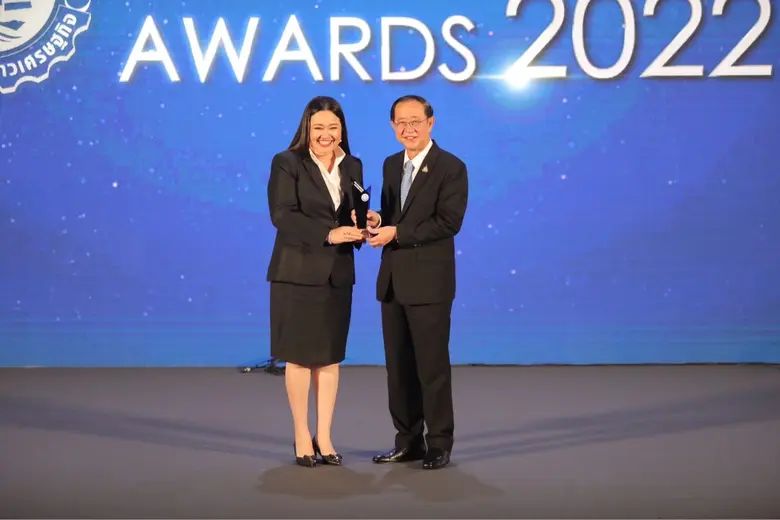 ดร.นภัสนันท์ พรรณนิภา ประธานเจ้าหน้าที่บร...