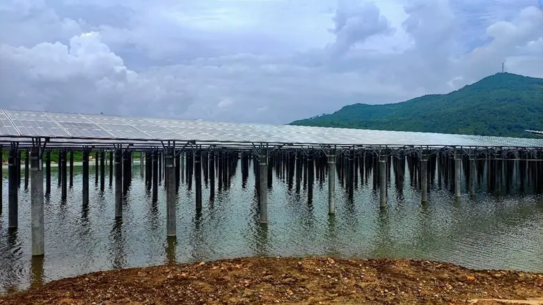 โครงการประมงระบบพลังงานแสงอาทิตย์ขนาด 100...