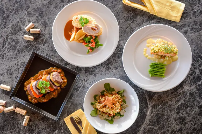 Royal Cliff Hotels Group accomplished the certificate for "Clean Food Good Taste &amp; Food Safety" from Pattaya City Hall