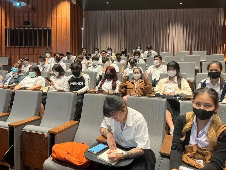 DEK สาขาวิชาการบริหารและการจัดการสมัยใหม่ SPU บุก ซีพีแรม ลาดหลุมแก้ว เรียนรู้วิธีการบริหารจัดการองค์กรสมัยใหม่