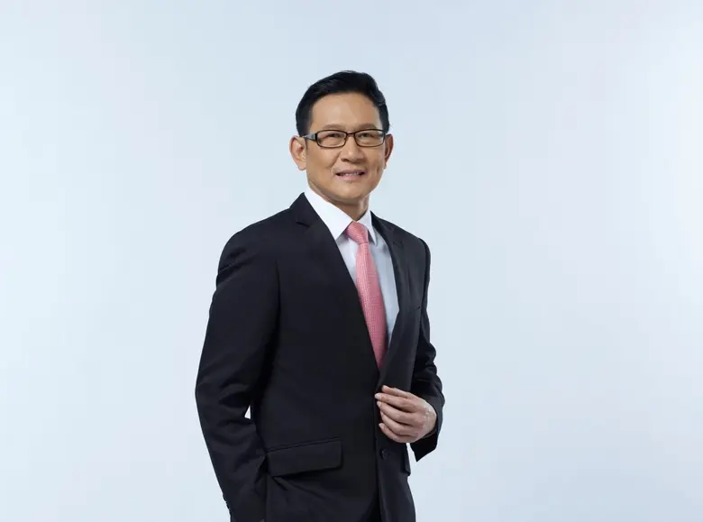 นายอรรถพล ฤกษ์พิบูลย์ ประธานเจ้าหน้าที่บร...