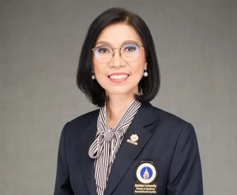 ในยุคที่เทคโนโลยีไฮเทคเริ่มหลั่งไหลเข้ามา...