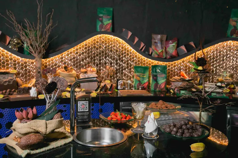 โคโค่ เอ็กซ์โอ (COCOA XO) ชั้น 57 โรงแรมเ...