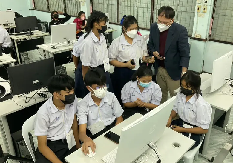 เอชพี อิงค์ (ประเทศไทย) และมูลนิธิเอชพี ร่วมกับมูลนิธิ EDF จัดอบรมโครงการ Digital Youth ในโรงเรียน