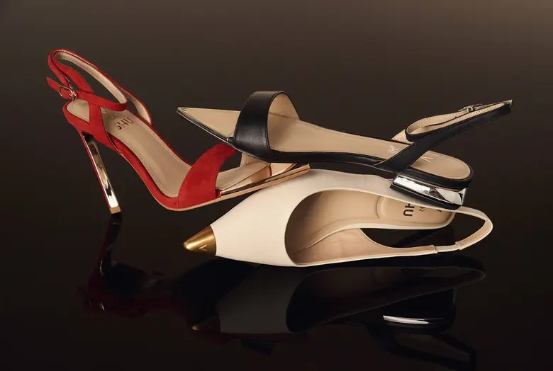 SHU x VATANIKA จับมือสร้างแรงบันดาลใจ ถ่ายทอดเป็นคอลเลคชั่น V FOR SHU