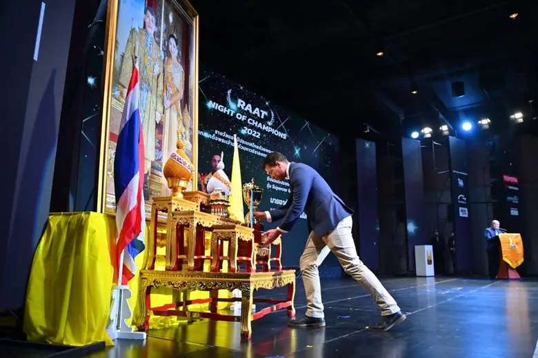 Sandy Kraokaew Stuvik was honored to rece...