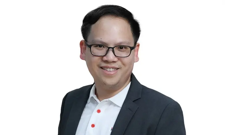 บมจ. คิงส์เมน ซี.เอ็ม.ที.ไอ. "K" เสิร์ฟข่...