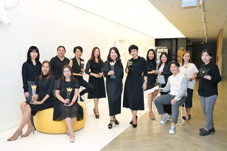 ไทยพาณิชย์ คว้ารางวัลสุดยอดแบรนด์ยอดเยี่ยมบนโซเชียลมีเดีย เป็นปีที่ 8 ในงาน THAILAND SOCIAL AWARDS ครั้งที่ 11