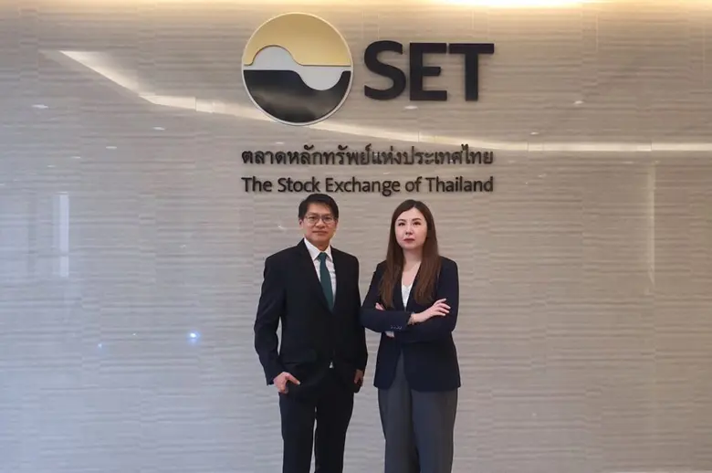 เมื่อเร็วๆนี้ นางสาวปณิตา ควรสถาพร (ขวา) ...