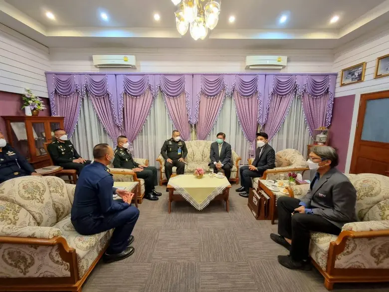 คณะเทคโนโลยีสารสนเทศ ม.ศรีปทุม หารือแนวทางความร่วมมือกับโรงเรียนช่างฝีมือทหาร หวังพัฒนาศักยภาพกำลังพล ด้าน Cybersecurity และ IoT