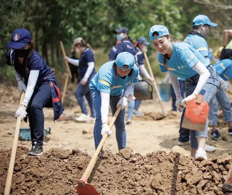 กรุงไทย ร่วมกับ ทิพยประกันภัย มอบประกันอุบัติเหตุอาสาสมัครมูลนิธิพัชรสุธาคชานุรักษ์ ช่วยชุมชนและช้างป่าอยู่ร่วมกันอย่างยั่งยืน