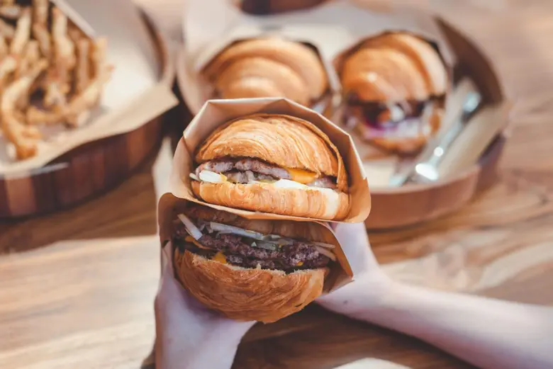 Maesalong Croissant Cafe เปิดใหม่ที่ศูนย์การค้าเดอะ มาร์เก็ต แบงคอก (ราชประสงค์)