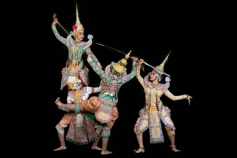 มหาวิทยาลัยราชภัฏจันทรเกษม โดยสาขาวิชานาฏ...