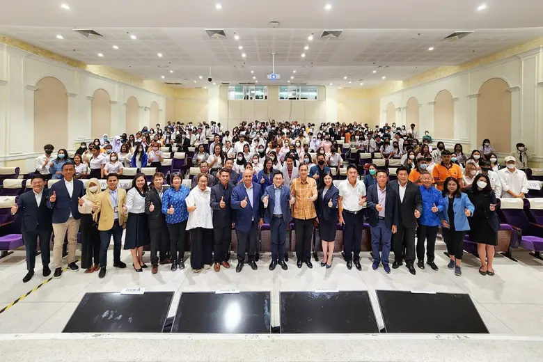 กระทรวงพาณิชย์ ผนึกกำลัง 4 มหาวิทยาลัย เปิดตัวโครงการ From Gen Z to be CEO ปี 2566 ต่อเนื่องเป็นปีที่ 4 เดินหน้าปั้น Gen Z รุ่นที่ 4