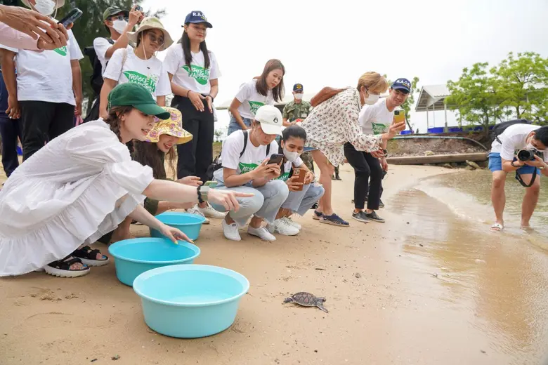 Amari Pattaya and OZO North Pattaya Hotel hosts "Releasing Turtles... to Their Home".