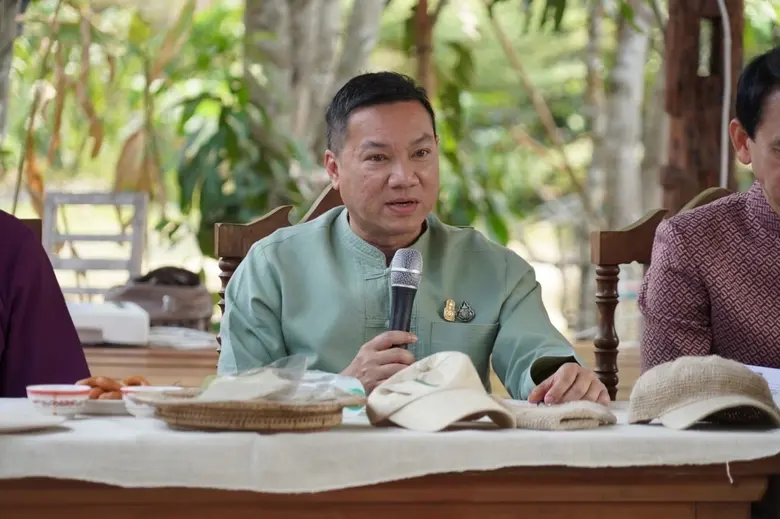 นายอรรษิษฐ์ สัมพันธรัตน์ อธิบดีกรมการพัฒน...