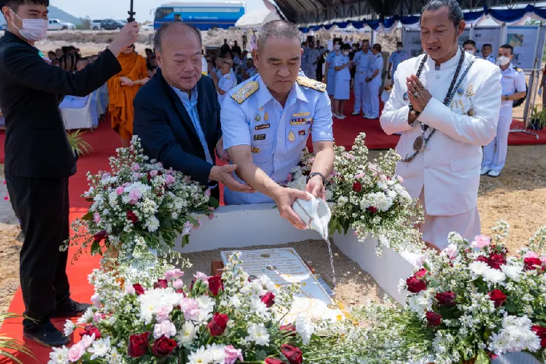 พลเรือเอก เชิงชาย ชมเชิงแพทย์ ผู้บัญชาการ...