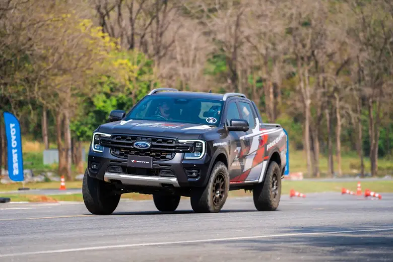 ต.สยาม ตอกย้ำผู้นำตลาดยางรถยนต์นำเข้า เปิดตัวยาง Toyo Tires และ Nitto Tire 2 รุ่นใหม่ร่วมกวาดแชร์ตลาดยางรถยนต์พรีเมียมเอาใจสายออฟโรดและทางเรียบ