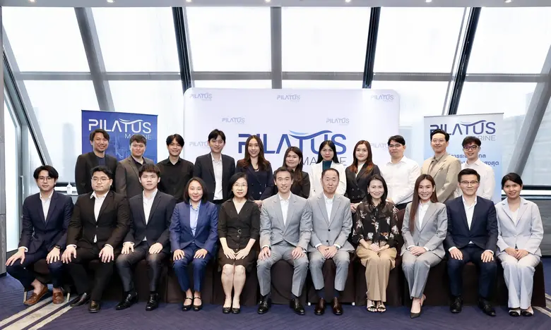 นายวราวิช ฉิมตะวัน (แถวนั่ง คนกลาง) กรรมก...