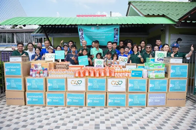 พนักงานจิตอาสา CPF ส่งมอบน้ำใจและกำลังใจให้ครูเชาว์ เติมเต็มสิ่งดีๆ เพื่อสังคม