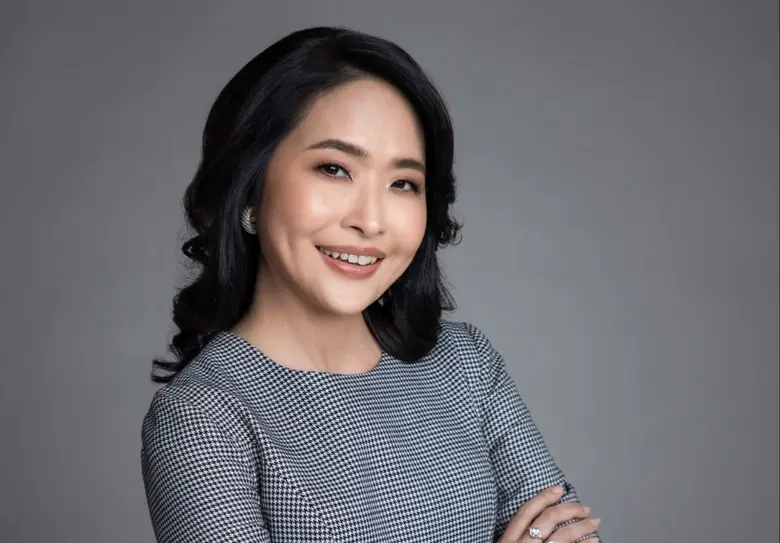 นางสาวดารบุษป์ ปภาพจน์ กรรมการผู้จัดการ บ...