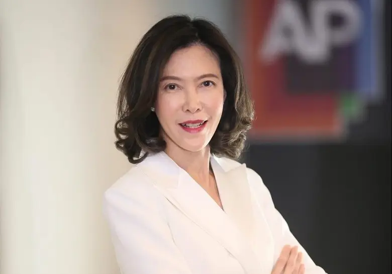 นางสาวกมลทิพย์ บำรุงชาติอุดม รองกรรมการผู...