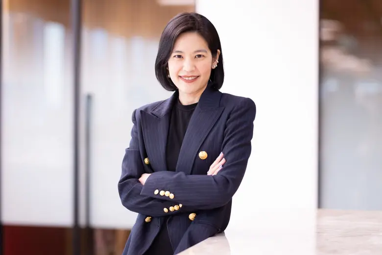 นางสาววริษฐา พัฒนรัชต์ ผู้บริหารสูงสุด ฝ่...