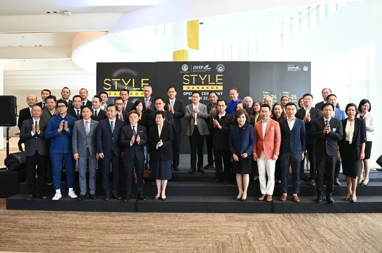 ห้ามพลาด! "จุรินทร์"จัด "STYLE Bangkok 2023" ยกทัพสินค้าไลฟ์สไตล์และแฟชั่นสุดยิ่งใหญ่ สร้างแต้มต่อ"เอสเอ็มอี-ไมโครเอสเอ็มอีไทย" โกอินเตอร์ คาดสร้างเงินทะลุ 1,400 ลบ.