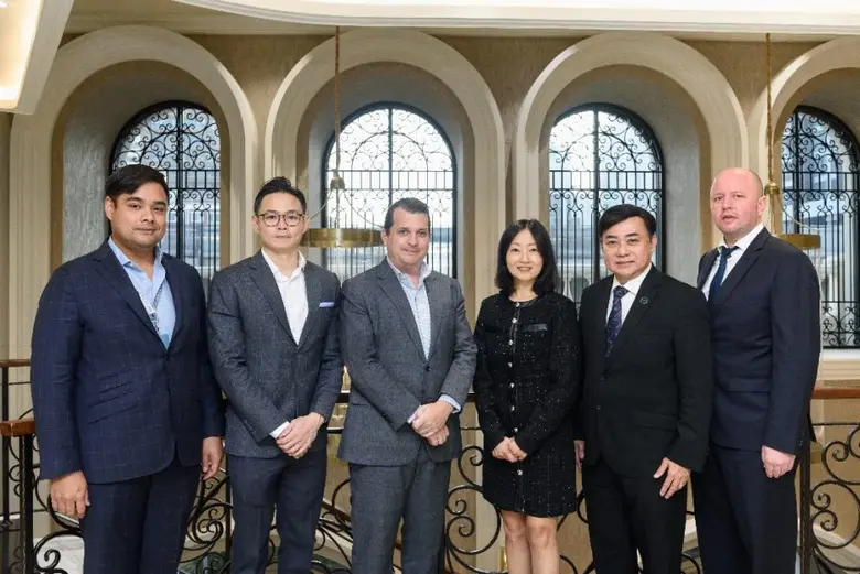 "บริษัทหลักทรัพย์ ไทยพาณิชย์ จูเลียส แบร์...