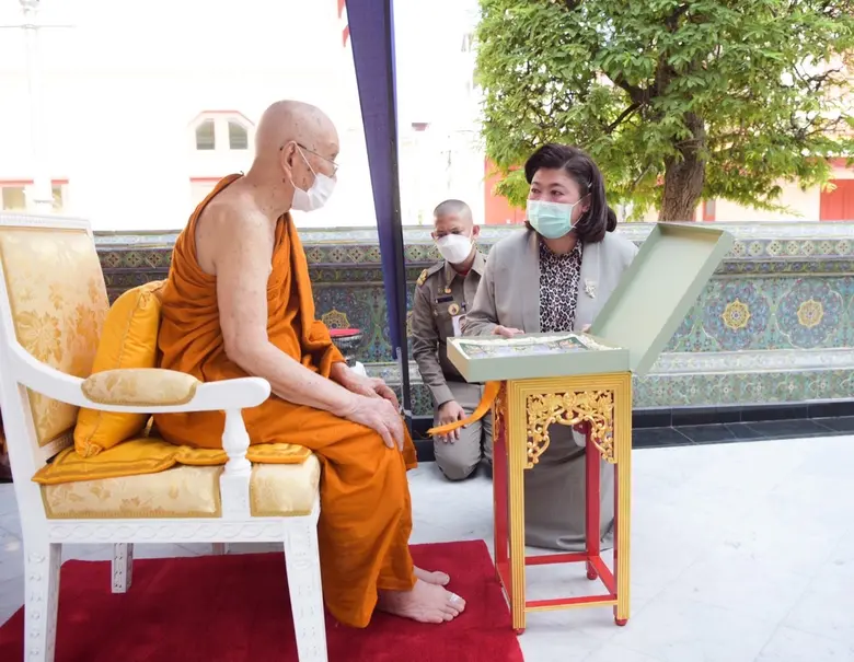 อว. ร่วมถวายผลงานวิจัยชุดสีกระเบื้องวัดราชบพิธสถิตมหาสีมาราม อนุรักษ์ศิลปวัฒนธรรมไทย