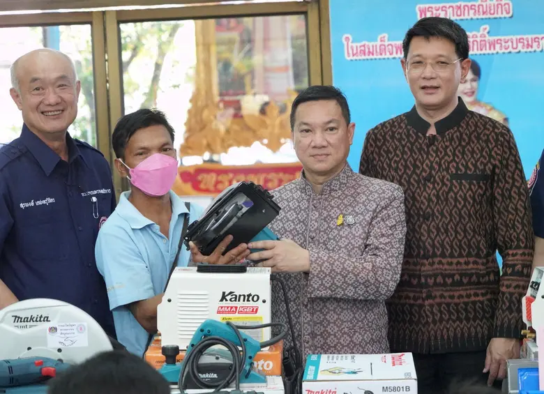 พช.-ป่อเต็กตึ๊ง ร่วมใจแก้จน คนโคราช หนุนอาชีพครัวเรือนยากจน