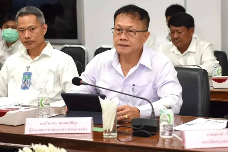 นายไทภัทร ธนสมบัติกุล ผู้อำนวยการสำนักการ...